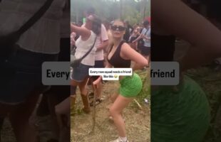Friend like this 🤣 #rave #friends #dj #dance #club #techhouse #edmmusic #ravemusic #clubmusic #funny